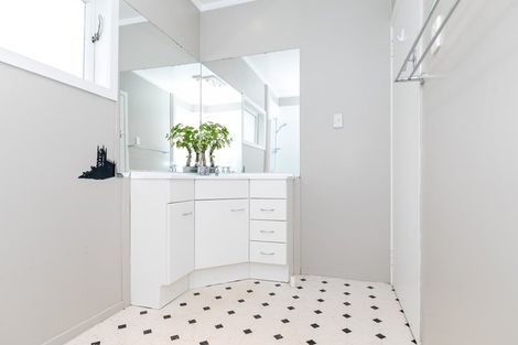 Photo of property in 19 Paterson Street, Frankton, Hamilton, 3204