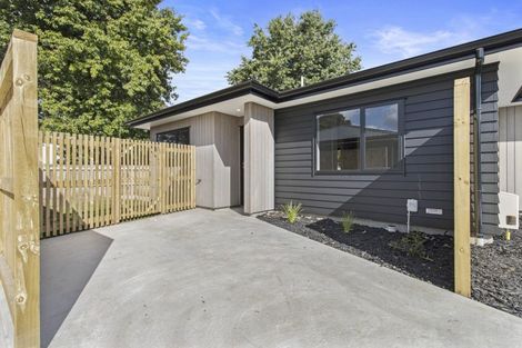 Photo of property in 2/59 Oakfield Crescent, Pukete, Hamilton, 3200