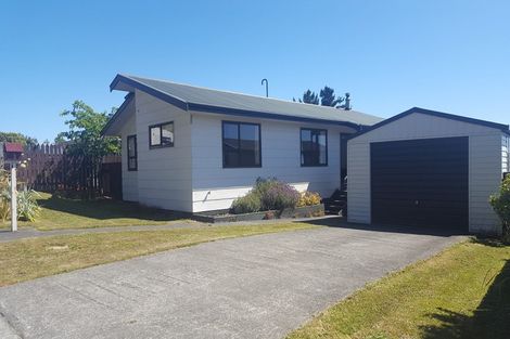 Photo of property in 8 Bobstay Lane, Whitby, Porirua, 5024