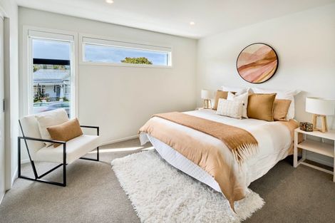 Photo of property in 2/90 Knights Road, Hutt Central, Lower Hutt, 5010