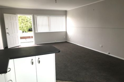 Photo of property in 8/124 Kolmar Road, Papatoetoe, Auckland, 2025