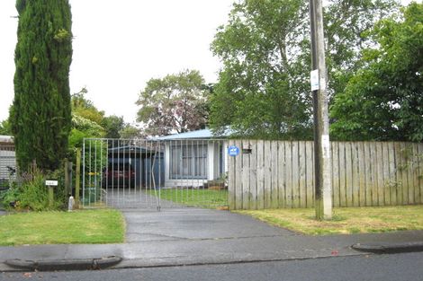 Photo of property in 127 Chichester Drive, Rosehill, Papakura, 2113