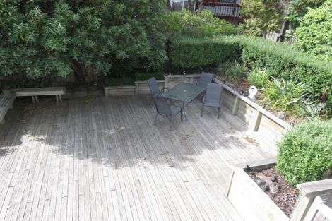 Photo of property in 7 Duggan Place, Johnsonville, Wellington, 6037