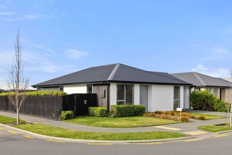 Photo of property in 32 George West Square West, Wigram, Christchurch, 8025