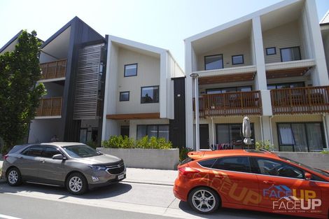 Photo of property in 213 Hobsonville Point Road, Hobsonville, Auckland, 0616