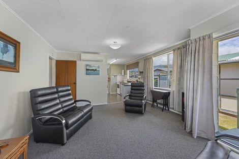 Photo of property in 56 Henry Street, Ebdentown, Upper Hutt, 5018