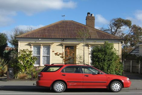 Photo of property in 28 Shakespeare Road, Waltham, Christchurch, 8023