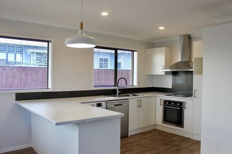 Photo of property in 1/21 Fulford Street, New Plymouth, 4310