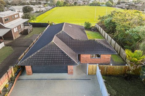 Photo of property in 113a Titirangi Road, New Lynn, Auckland, 0600