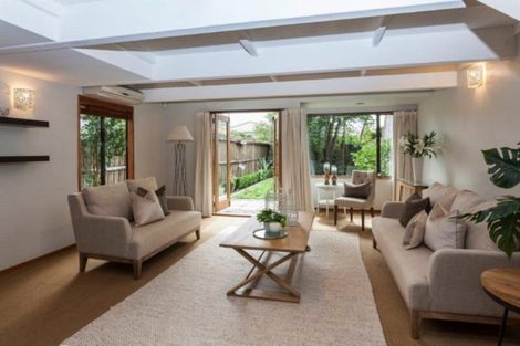 Photo of property in 1/20 Bristol Street, St Albans, Christchurch, 8014