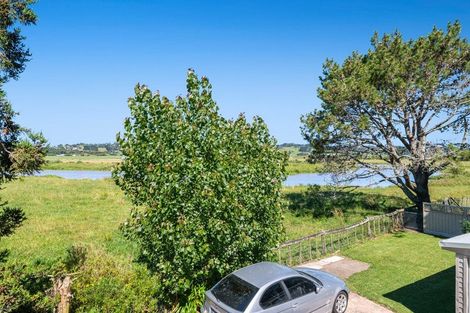 Photo of property in 2162 State Highway 16, Helensville, 0875