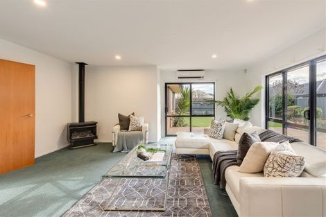 Photo of property in 45 Rempstone Drive, Halswell, Christchurch, 8025