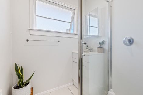 Photo of property in 13 Moana Crescent, Blagdon, New Plymouth, 4310