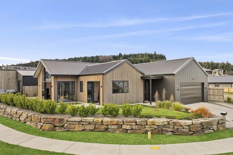 Photo of property in 47 Clearview Street, Wanaka, 9305