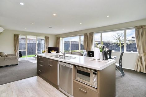 Photo of property in 6 Wisteria Lane, Rangiora, 7400