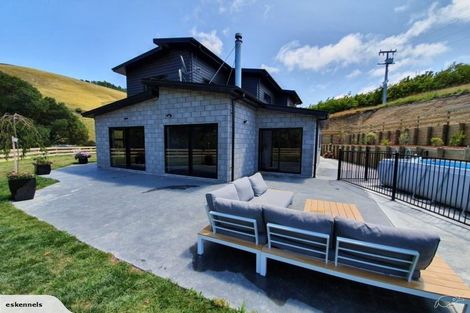 Photo of property in 86 Seafield Road, Eskdale, Napier, 4182