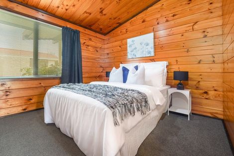 Photo of property in 36 Neri Crescent, Pomare, Rotorua, 3015