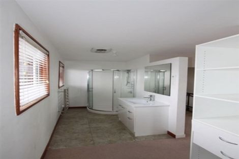 Photo of property in 338 Marine Parade, New Brighton, Christchurch, 8061