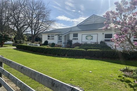 Photo of property in 1 Castle Hill Road, Alfredton, Eketahuna, 4996