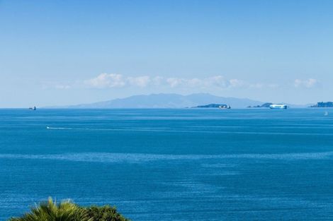 Photo of property in 167 Beach Road, Castor Bay, Auckland, 0620