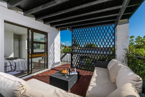 Photo of property in 44 Kowhai Road, Campbells Bay, Auckland, 0630