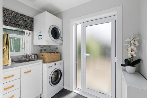 Photo of property in 34 Cavendish Square, Strathmore Park, Wellington, 6022