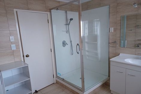 Photo of property in 24 Dianne Louise Drive, Half Moon Bay, Auckland, 2012