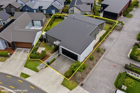 Photo of property in 11 Parachute Crescent, Papakura, 2110