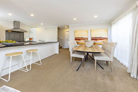 Photo of property in 58 Arrowsmith Drive, Flat Bush, Auckland, 2019