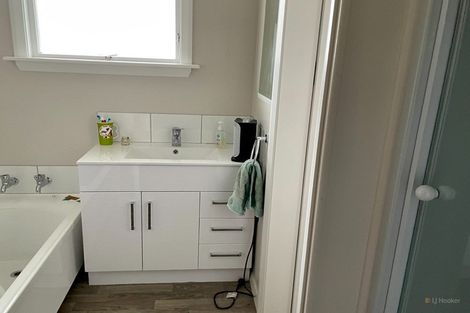 Photo of property in 27 Kowhai Street, Highfield, Timaru, 7910