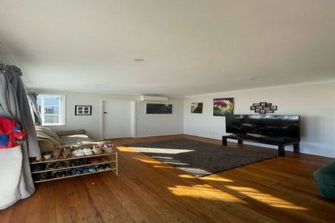 Photo of property in 59 Victoria Street, Carterton, 5713