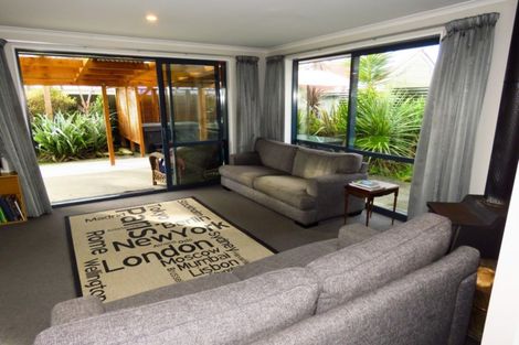 Photo of property in 53 Romilly Street, Westport, 7825