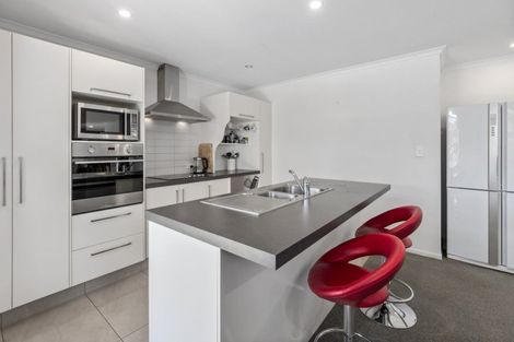 Photo of property in 54 Fairfax Crescent, Pyes Pa, Tauranga, 3112