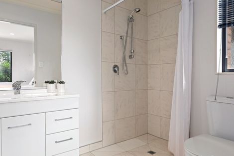 Photo of property in 5 Zarling Lane, Coastlands, Whakatane, 3120