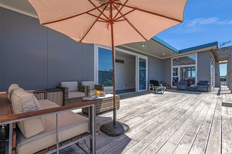 Photo of property in 41 Punga Street, Tangimoana, 4822