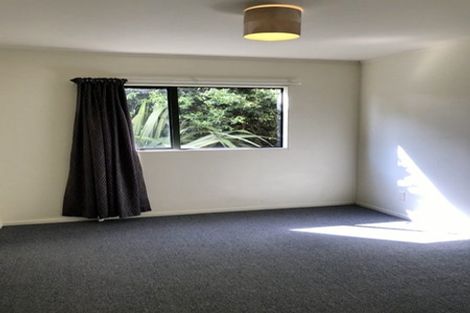 Photo of property in 32 Morere Street, Titahi Bay, Porirua, 5022