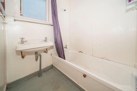 Photo of property in 11 Avon Street, Stratford, 4332