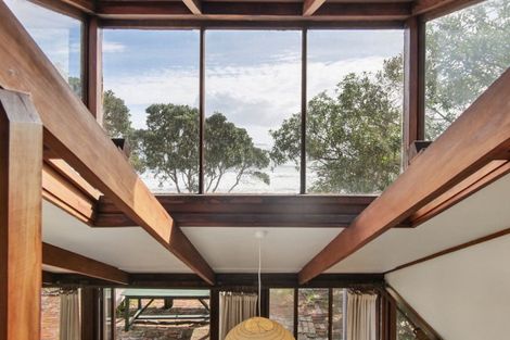 Photo of property in 135 Karewa Parade, Papamoa Beach, Papamoa, 3118