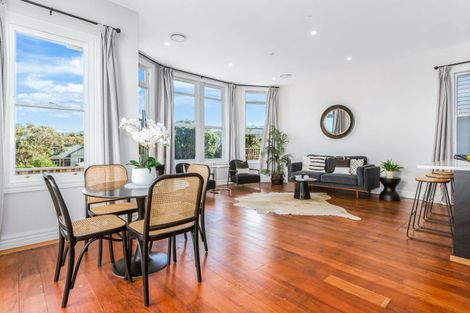 Photo of property in 68 Northland Road, Northland, Wellington, 6012