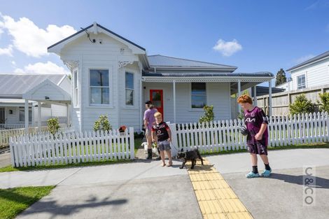 Photo of property in 28 Rata Street, Helensville, 0800