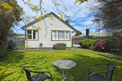 Photo of property in 19 Shakespeare Avenue, Trentham, Upper Hutt, 5018