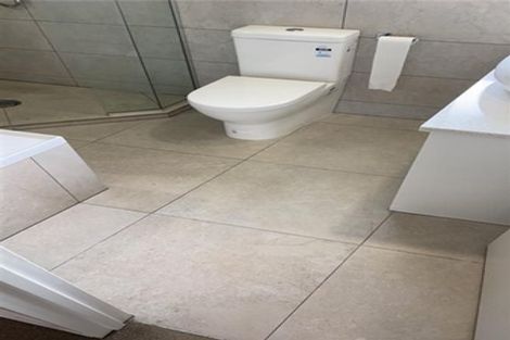 Photo of property in 2 Vidiri Court, Flat Bush, Auckland, 2019