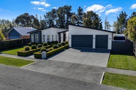 Photo of property in 29 Hemingway Place, Spencerville, Christchurch, 8083