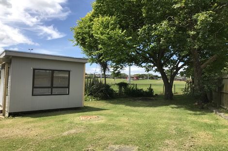 Photo of property in 47 Flat Bush Road, Clover Park, Auckland, 2023