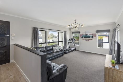 Photo of property in 12 Te Kama Street, Levin, 5510