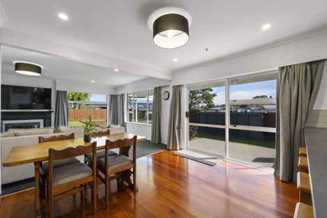 Photo of property in 135 Brecon Road, Stratford, 4332