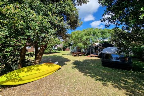 Photo of property in 106 Karaka Place, Matarangi, Whitianga, 3592