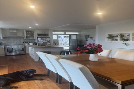 Photo of property in 1720 Waimarama Road, Waimarama, Havelock North, 4294