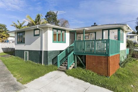 Photo of property in 50 Beaubank Road, Kelston, Auckland, 0602