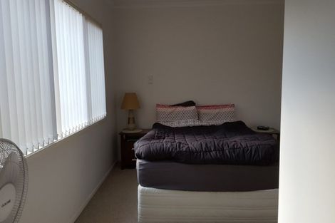 Photo of property in 42 Robin Brooke Drive, Flat Bush, Auckland, 2019